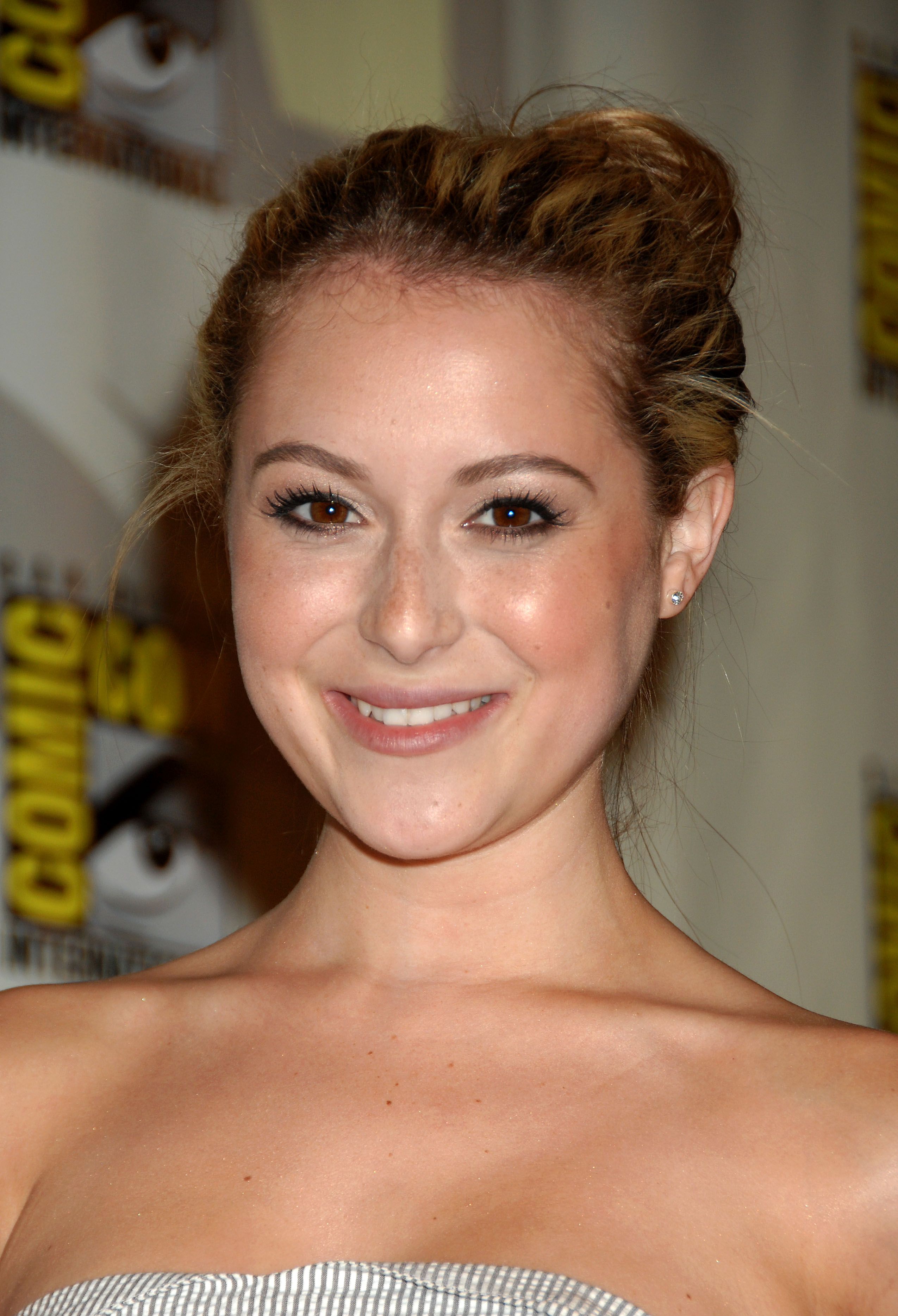 Actrice Alexa Vega - Page 21